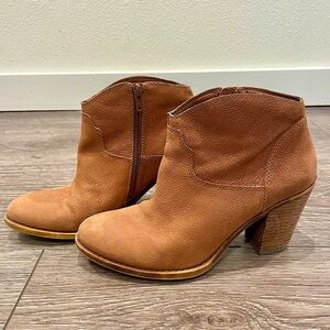 Lucky Brand Eller Brown Booties sz 8